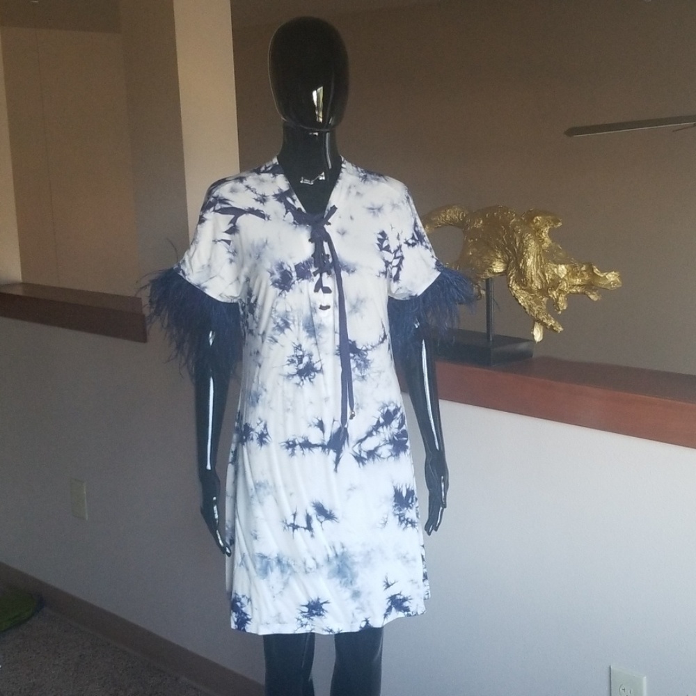 Tie dye dress w/ feather detail